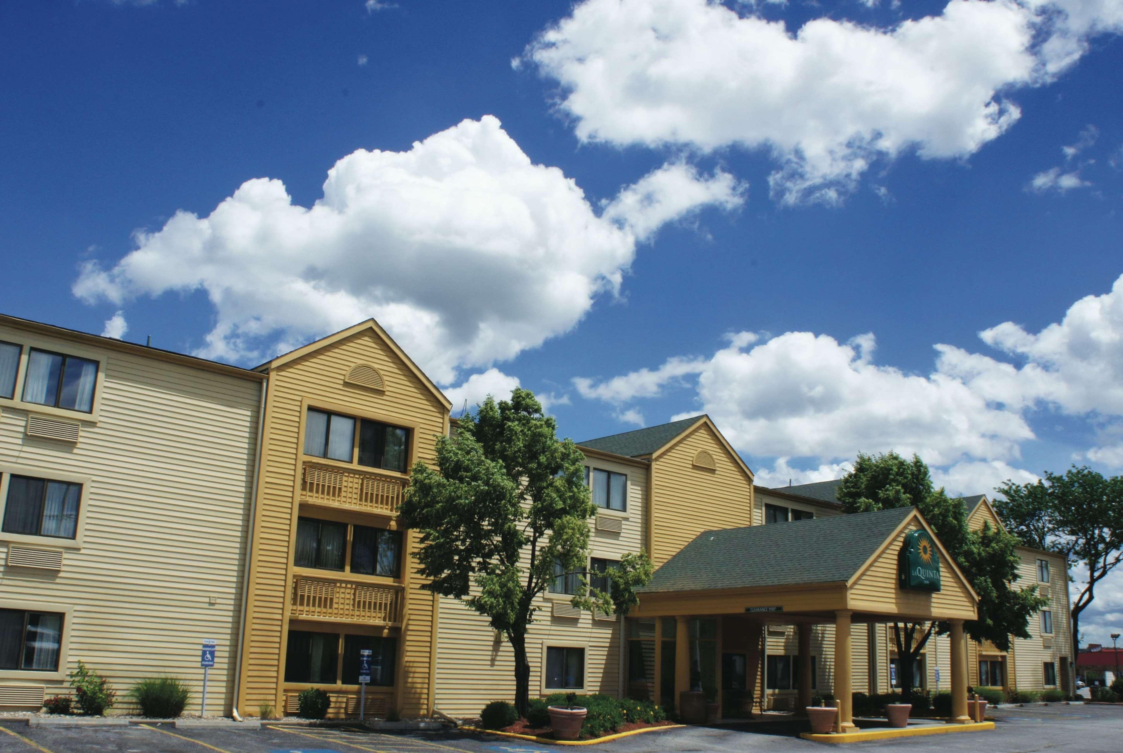 La Quinta Inn By Wyndham Kansas City North North Kansas City Extérieur photo
