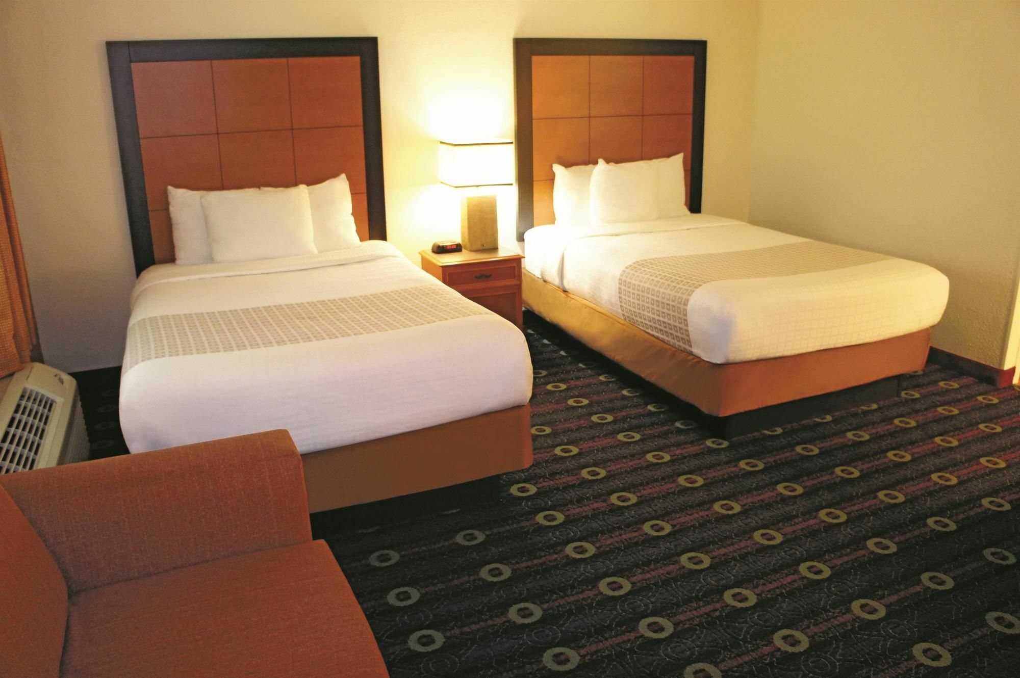La Quinta Inn By Wyndham Kansas City North North Kansas City Extérieur photo