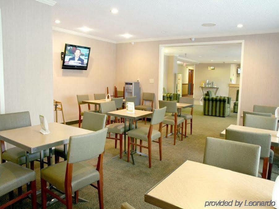 La Quinta Inn By Wyndham Kansas City North North Kansas City Extérieur photo