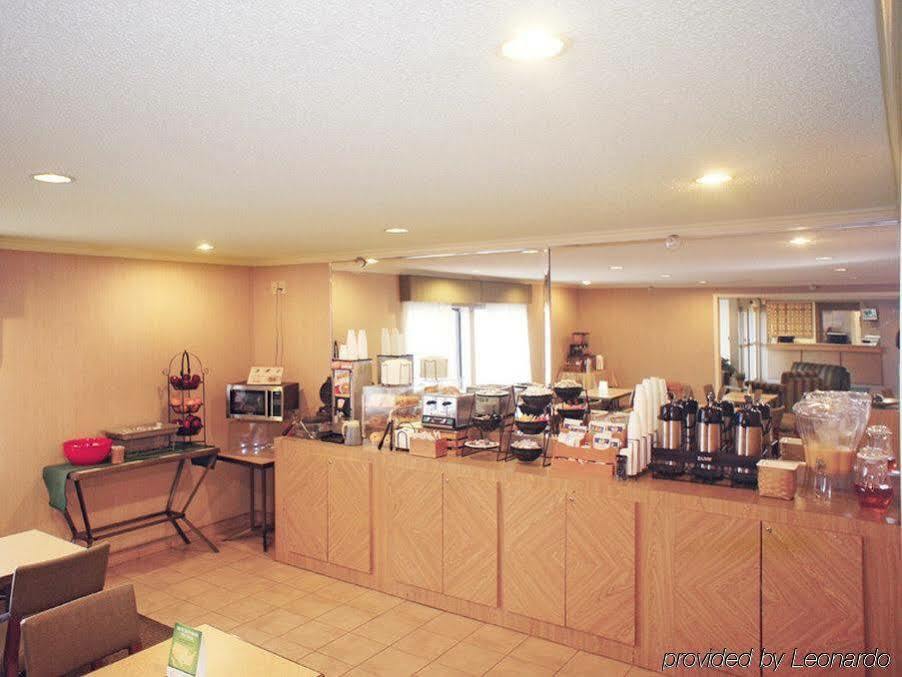 La Quinta Inn By Wyndham Kansas City North North Kansas City Extérieur photo